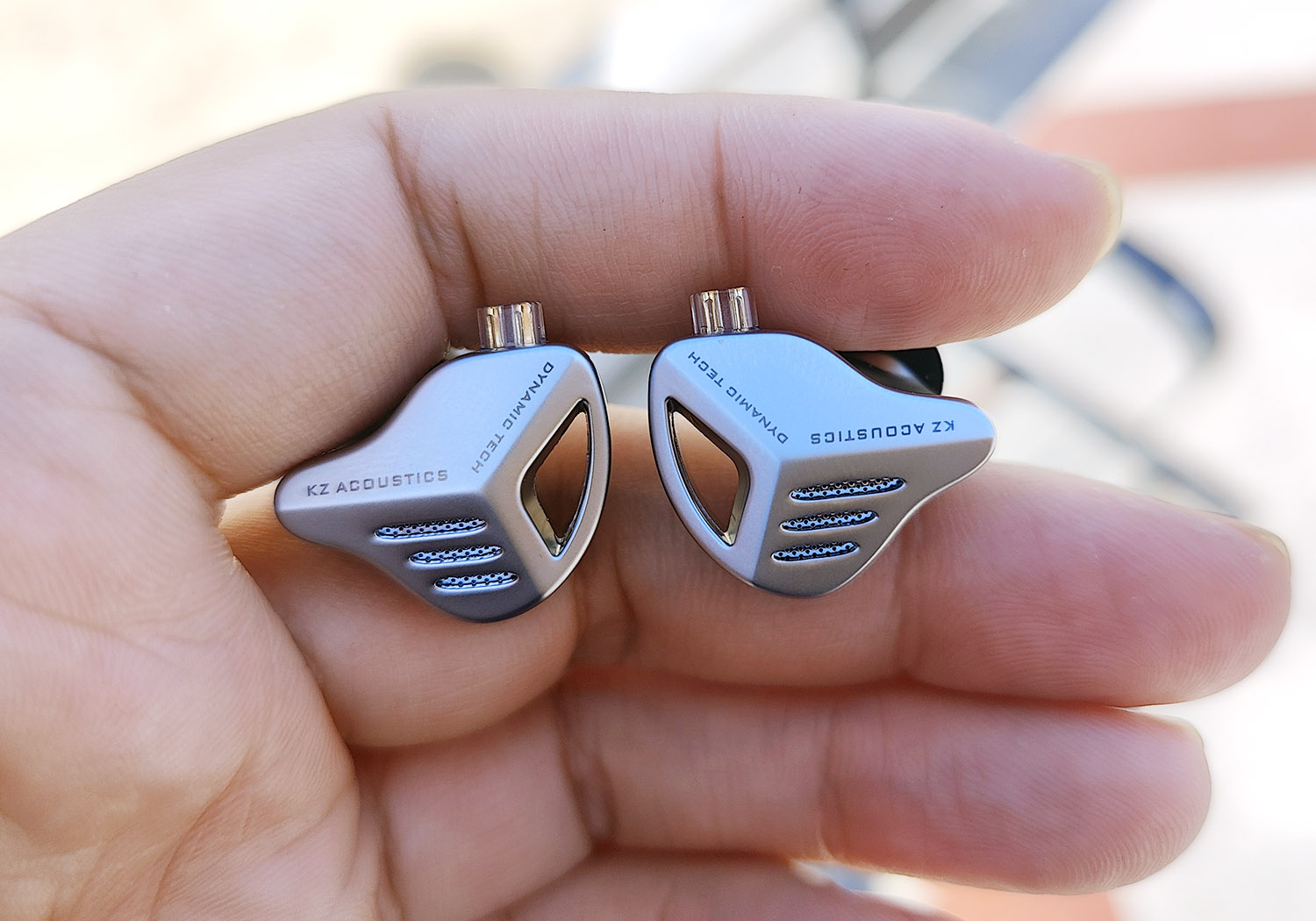 kzzstx耳机评测视频,kzzax有线耳机测评