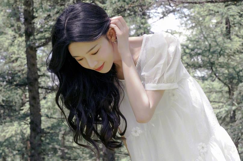 别人介绍陌生女生微信聊天开场白,相亲介绍聊天开场白