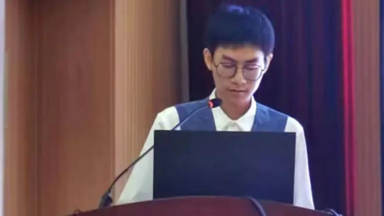 缁╃偣4.0鎬诲垎60,缁╃偣瓒呰繃4.0