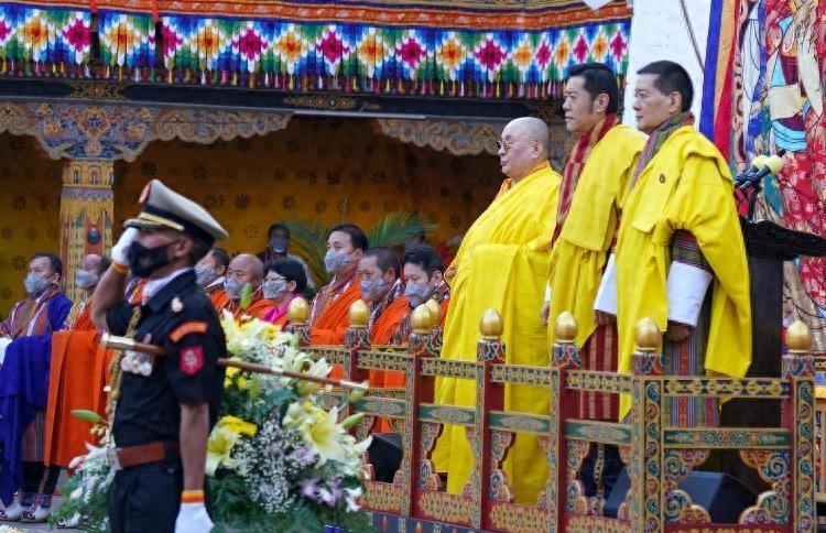 王室小公主视频,小公主和两个小王子