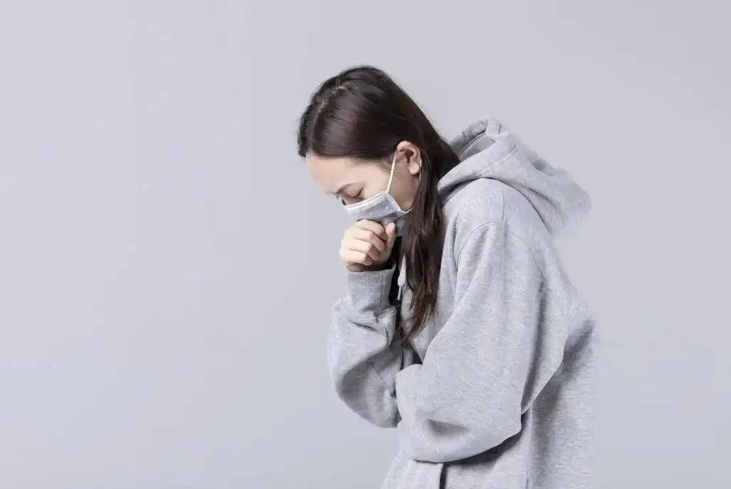 小儿支气管炎呼吸系统症状和体征,支气管炎是属于呼吸疾病吗