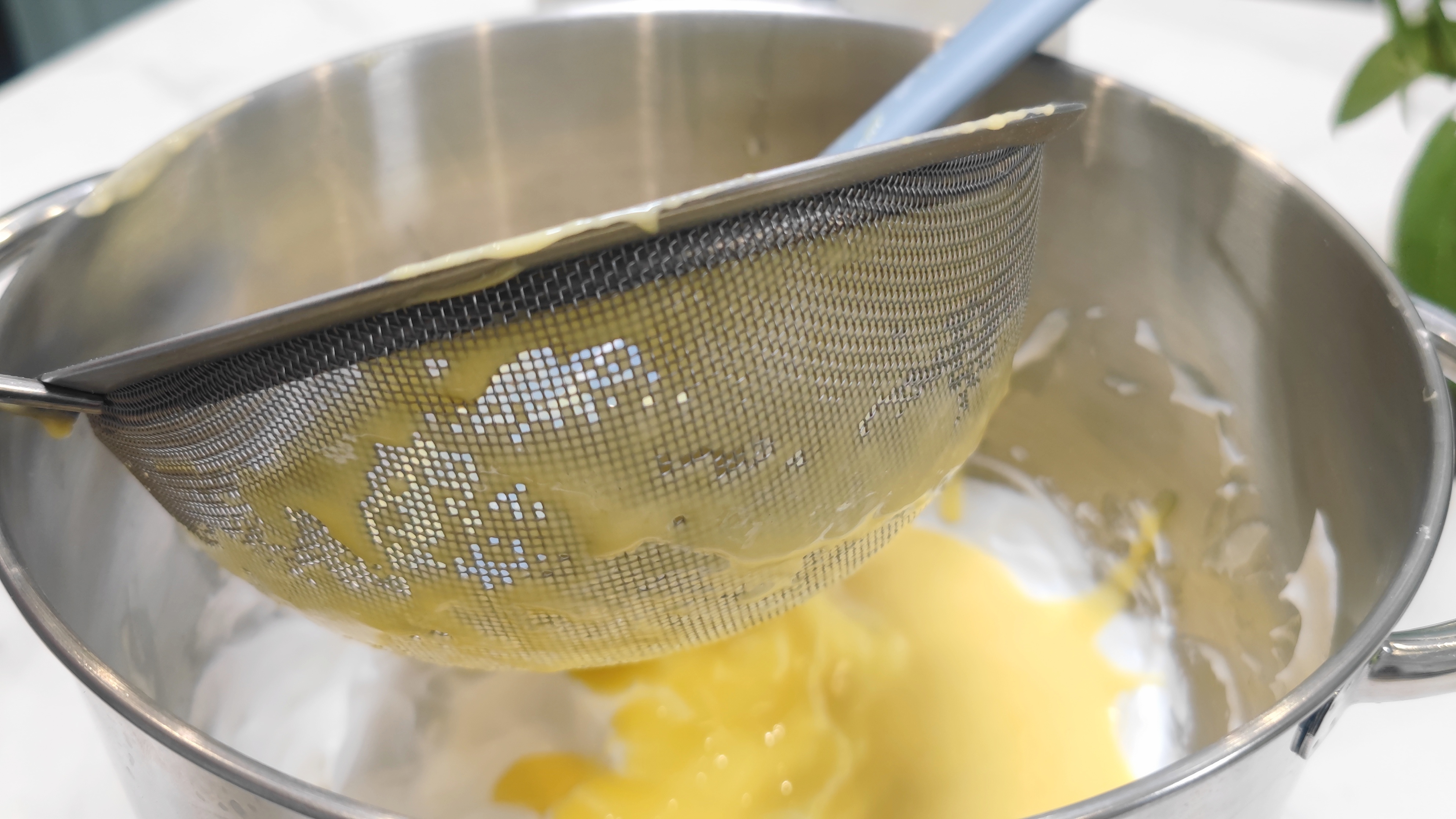 长帝企鹅顶顶和海氏m6哪个好,企鹅顶顶厨师机做蛋糕