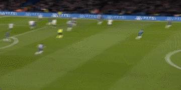 被本泽马逼抢失误的门将系列,欧冠门将失误本泽马