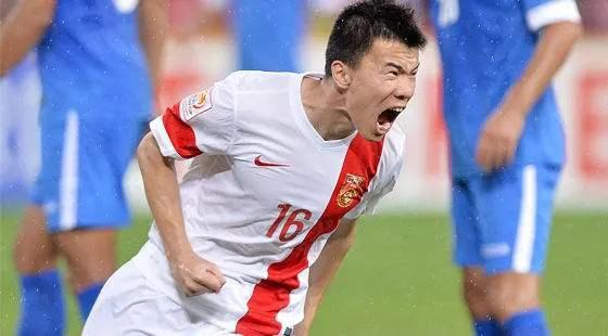 天津权健足球发展历程,天津权健最新足球赛事