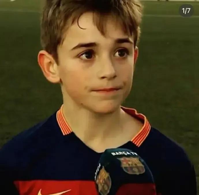 世界杯开幕式上的神颜,世界杯赛场上的帅哥