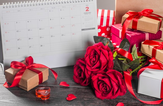 情人节就是男人一个人的节日吗,什么时候情人节成了女人的节日