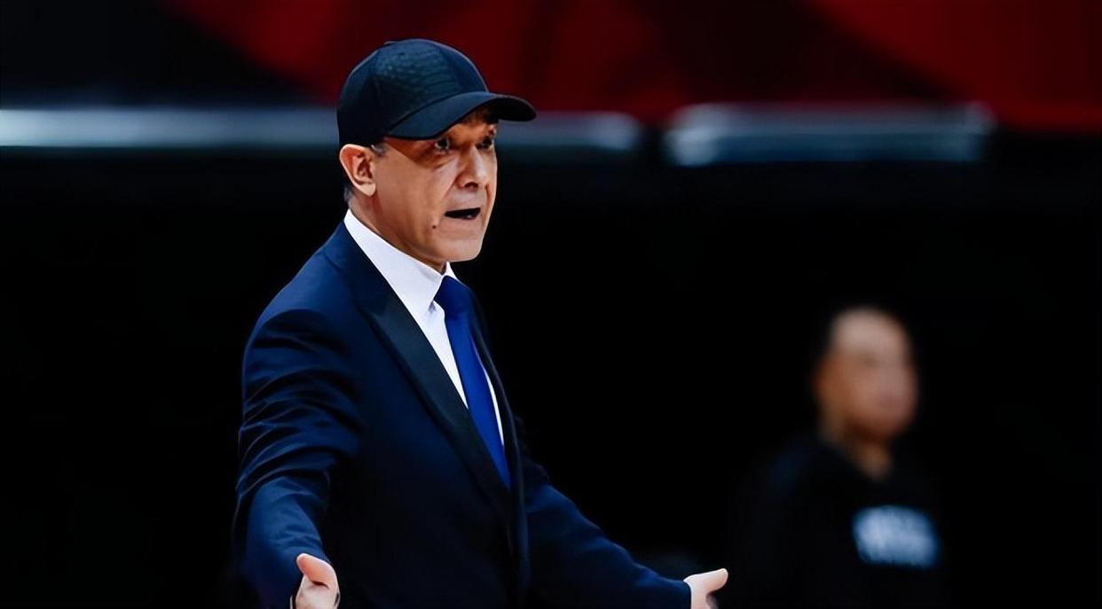 新疆男篮阿的江执教首秀,新疆男篮的法尔去哪个球队了