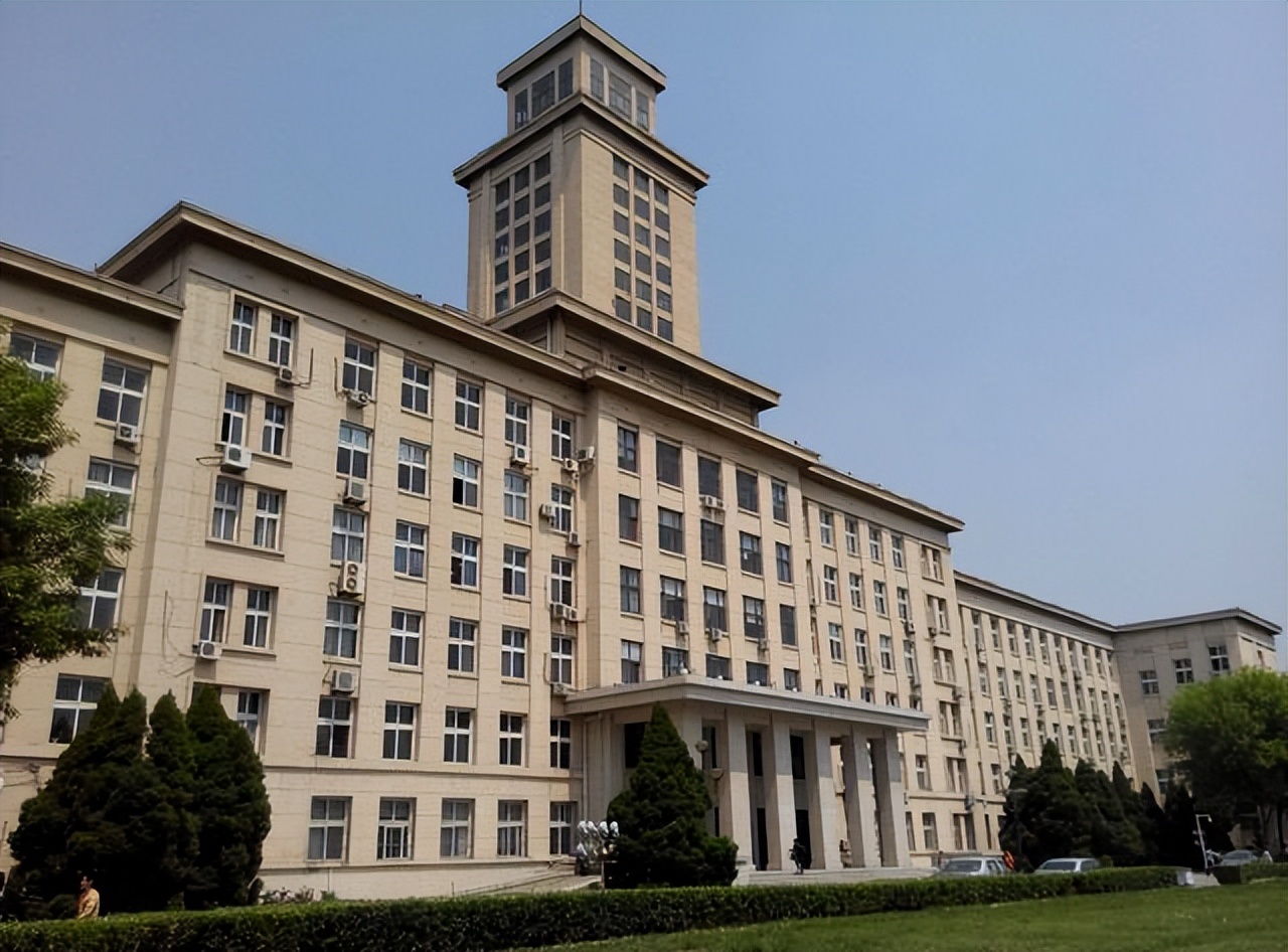 深大全省top3双非一流大学,2023双非大学100强排行榜