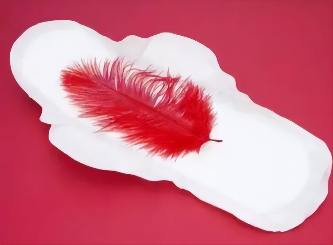 大姨妈结束以后一直有褐色分泌物,为什么月经结束后有褐色分泌物