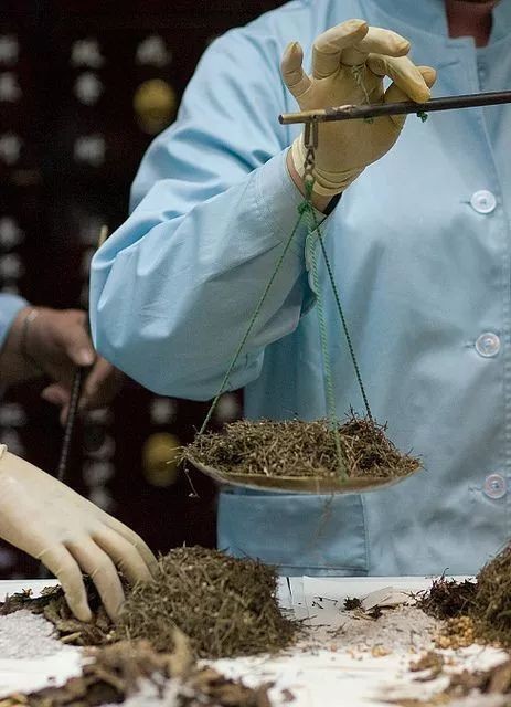 向美国捐钱的钟馨稼现状如何,钟馨稼给美国捐款