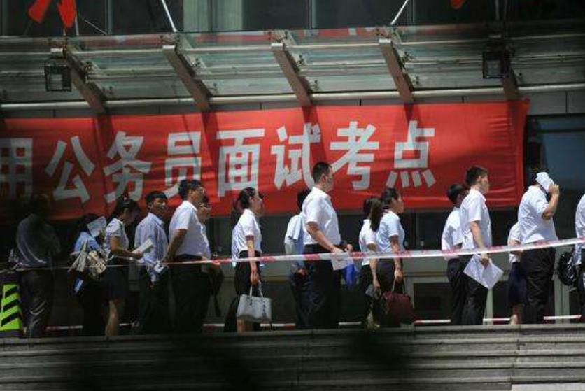 二本就业真实现状,二本学生就业出路在哪