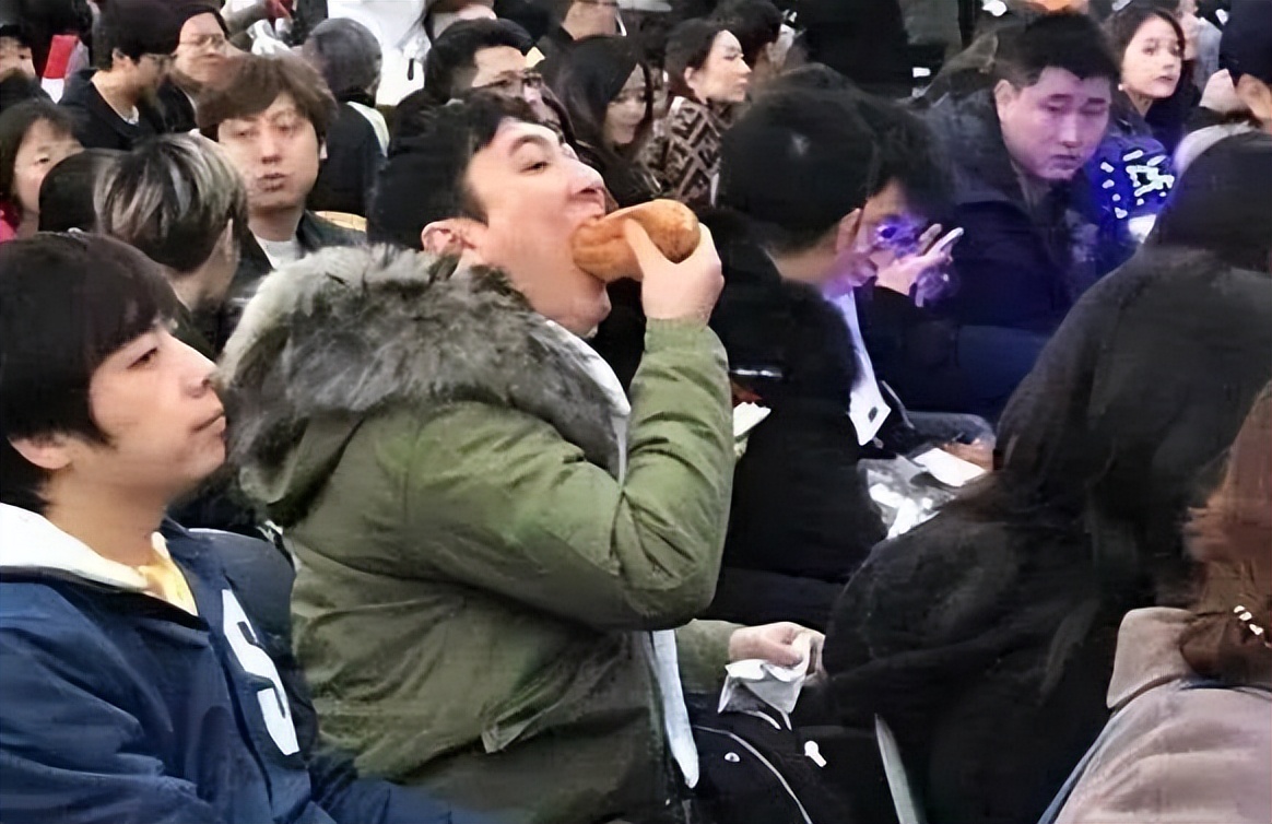 王思聪万达董事,王思聪万达酒店