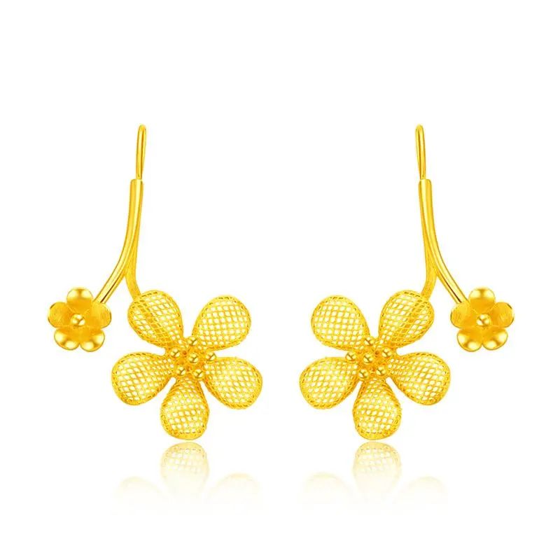 香港周大福一口价手镯,周大福完美婚嫁系列广告