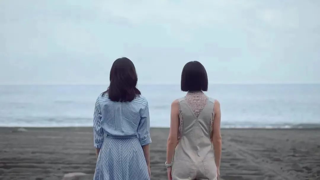 被初中班主任性侵后，一个女孩的自救之路