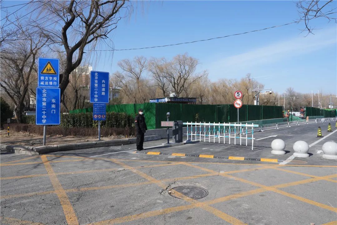 这条“上学路”，暖心！安心！