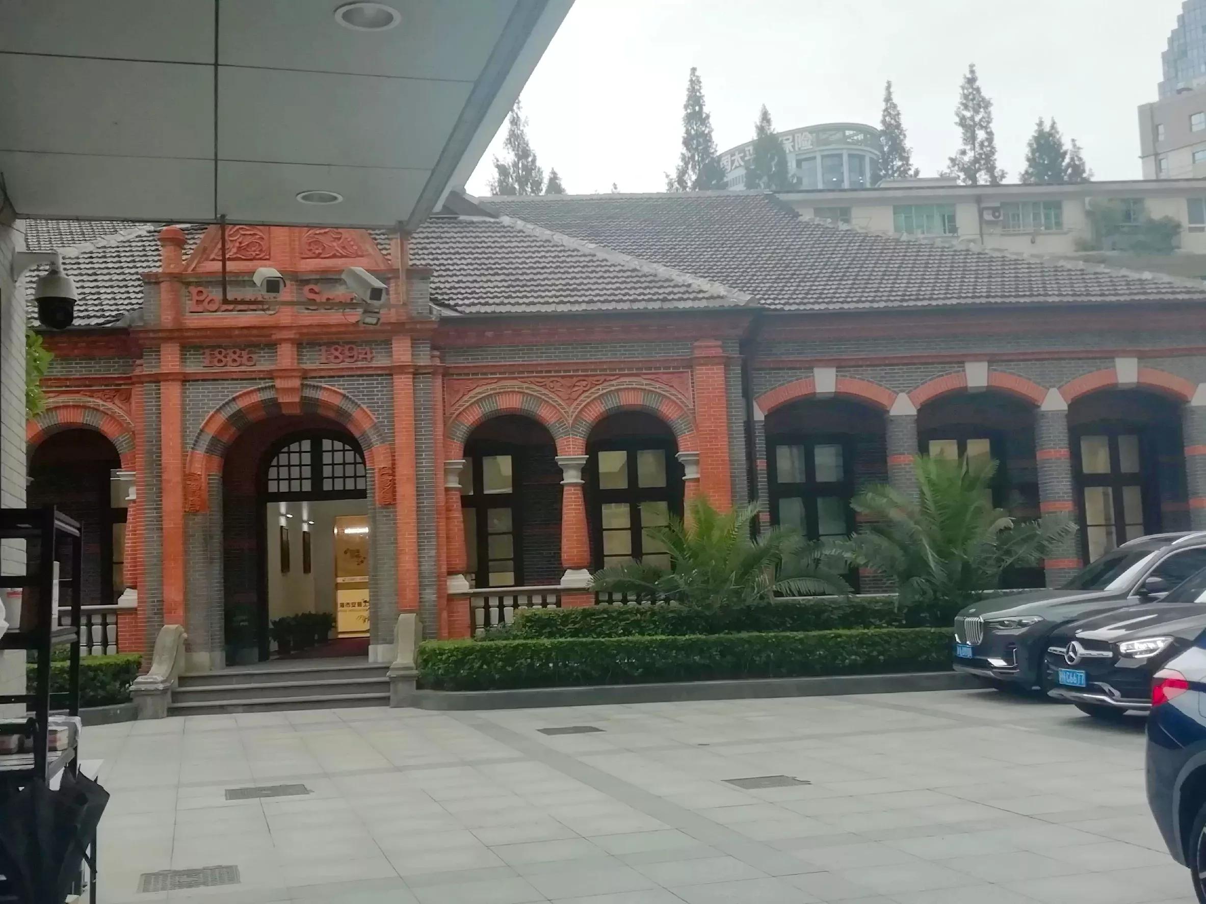 乍浦路与黄河路谁先成美食街,乍浦路美食一条街