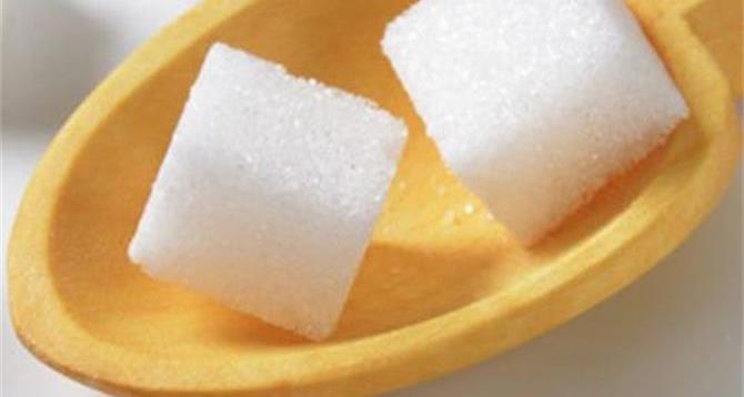 奶茶少糖半糖哪个甜,少糖和半糖哪个多