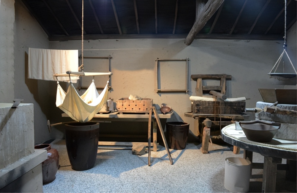 76年周总理去世，*剑英叶**拒绝致悼词：除毛主席论资历只有一人合适