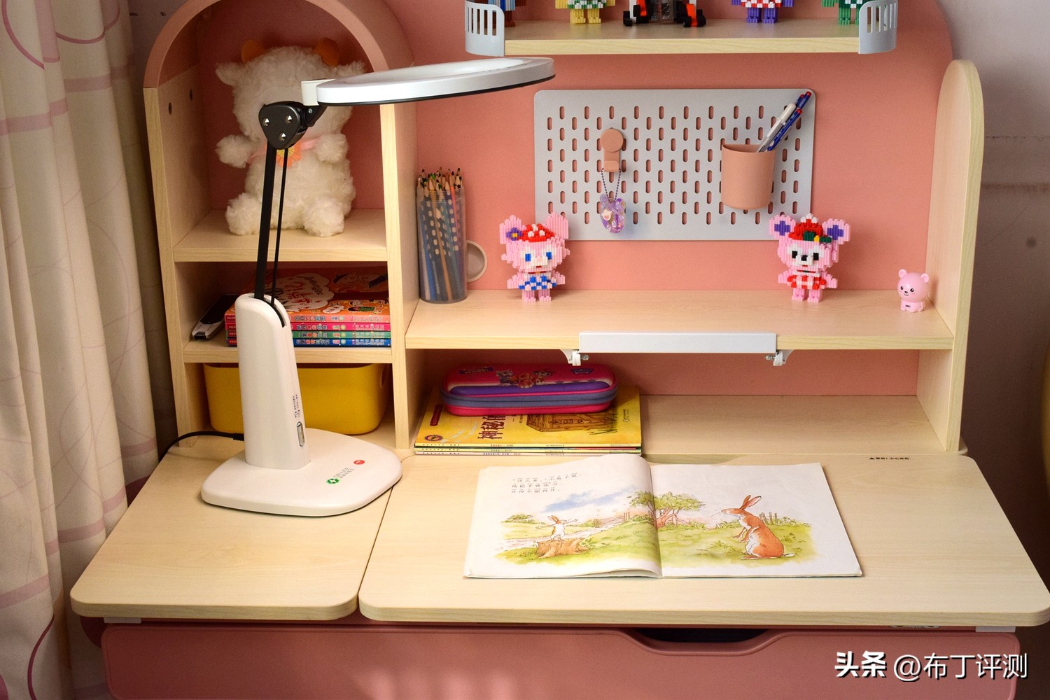 台灯的选择预防近视,NIR红光护眼灯技术