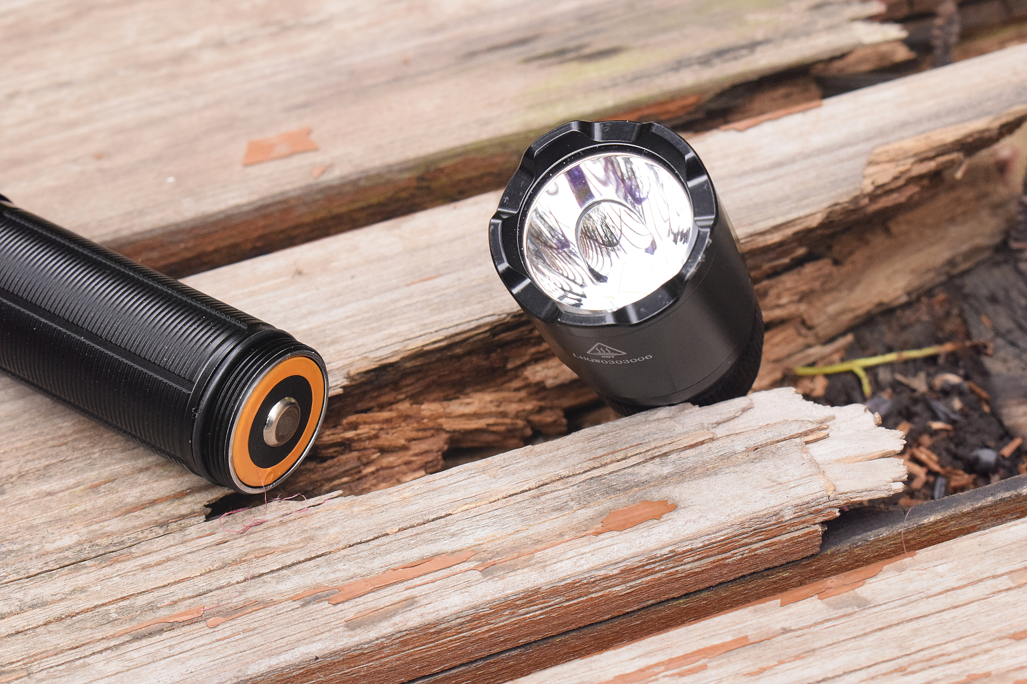 性能强悍再升级，Fenix菲尼克斯TK20RV2.0战术手电体验