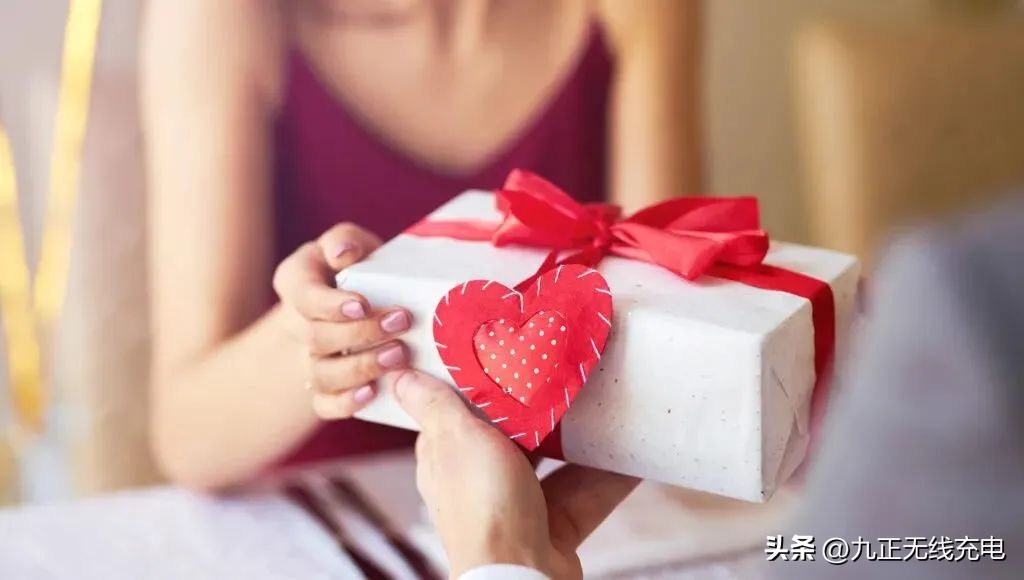 情人节送男票什么礼物,最实用的情人节礼物男朋友