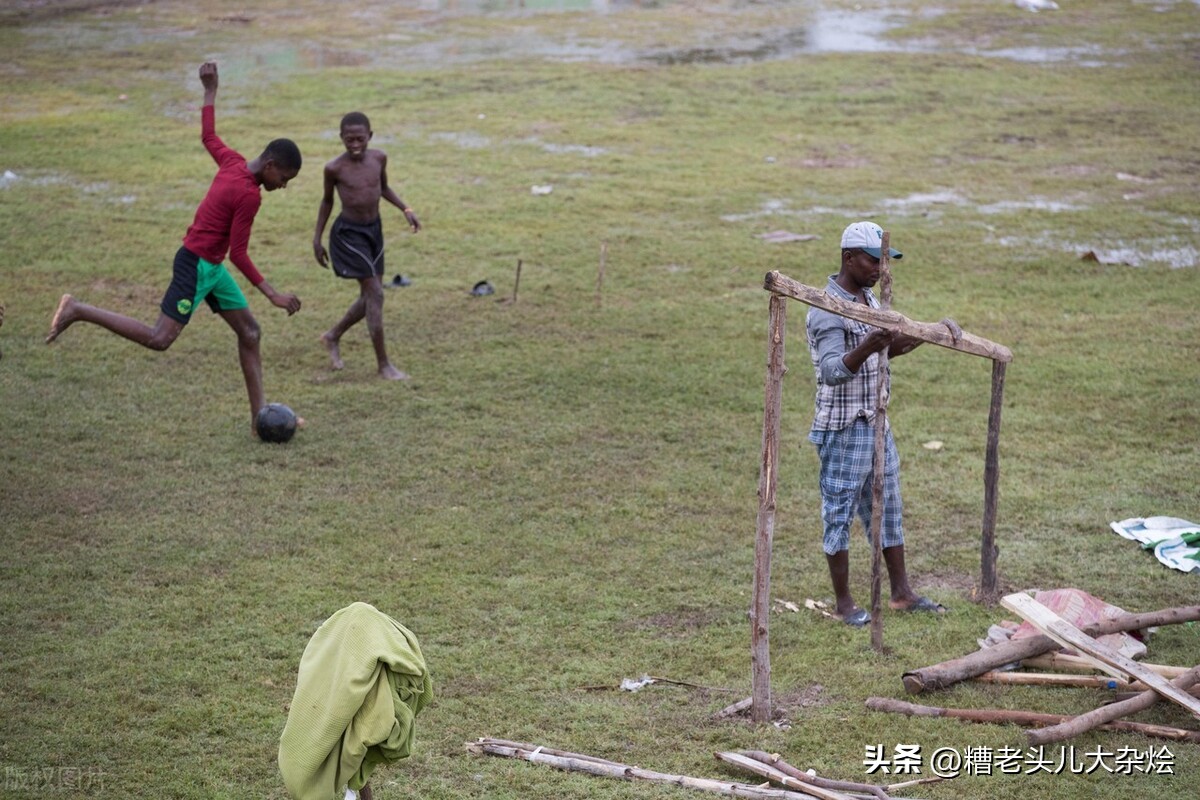 世界杯大冷门亚洲第一踢疯,世界杯十大惨案分析