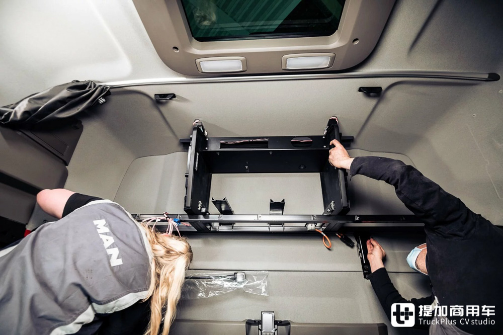 德国曼恩重卡改装,德国曼恩牵引车改房车