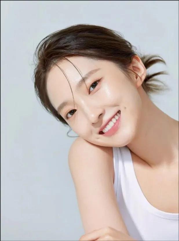 人家说女人味十足应该怎么回答,女人要有女人味也要有女人味