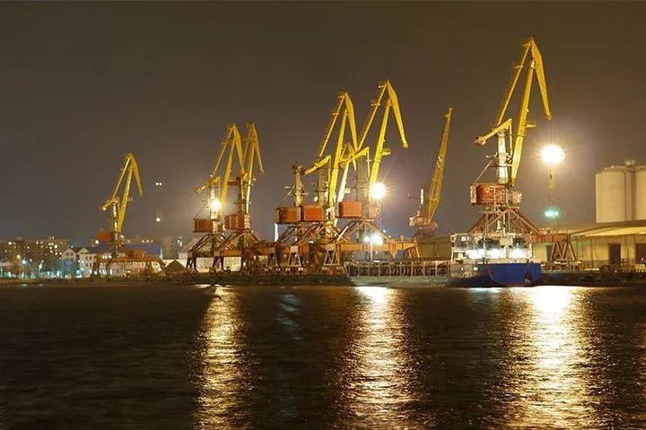 HM每年30亿件衣服，90%在非洲成为垃圾/10月纺服出口全面下跌