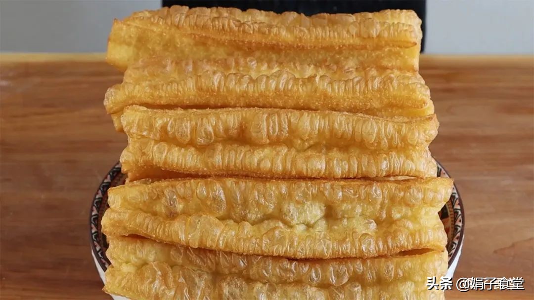 教你在家自制健康油条4种做法,健康酥脆油条的做法和配方