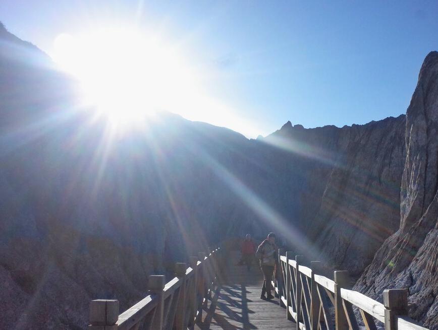 一旦皮肤上长了这5种痣,十有八九是黑色素瘤,一拖再拖会很麻烦