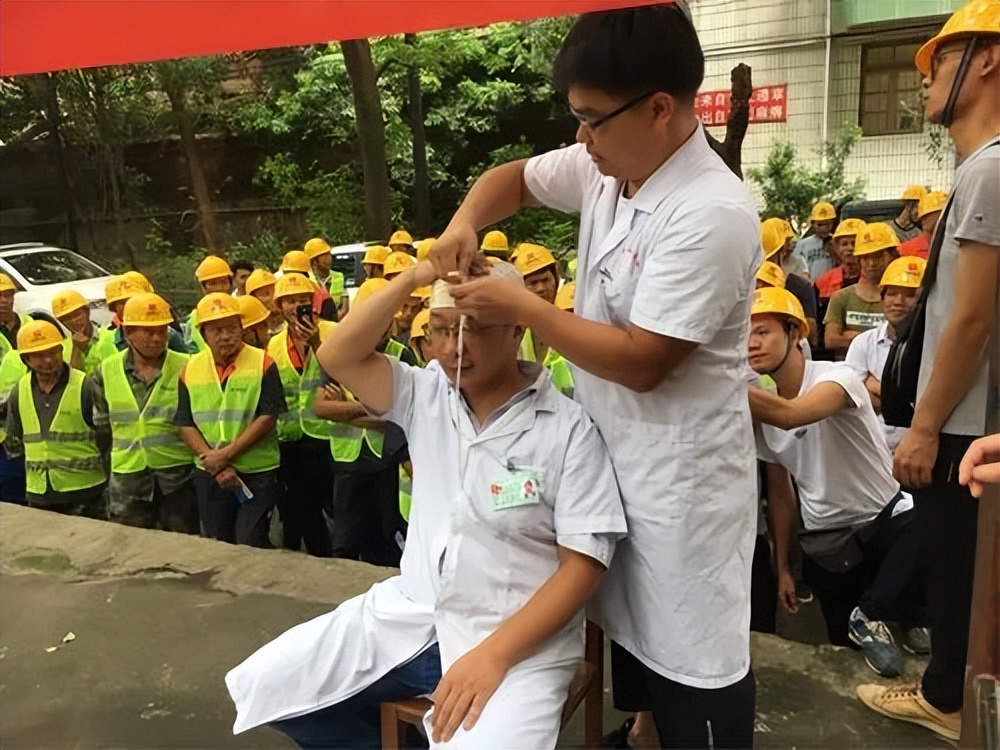 头外伤活血化瘀最好的方法,头外伤急救包扎与止血的方法