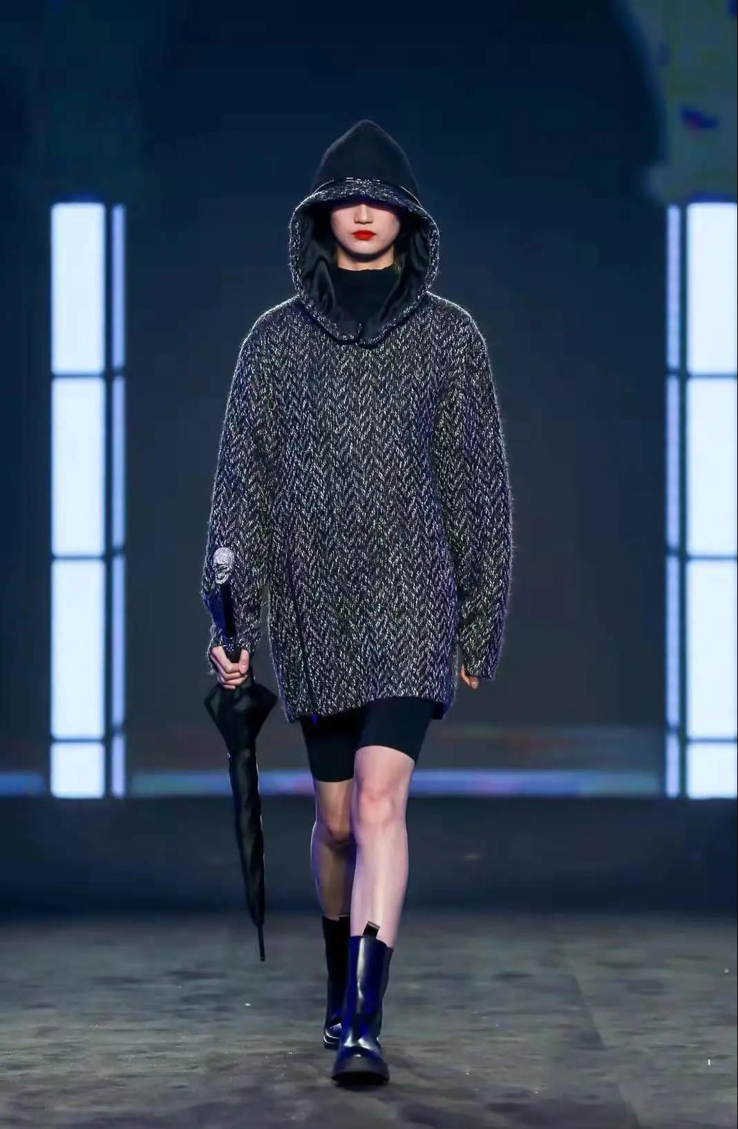 杨子YUDUFASHIONSHOW2022