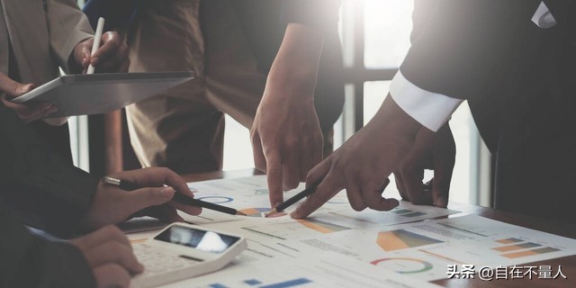 读经济学金融学需要选什么专业,经济学金融学会计学哪个专业好