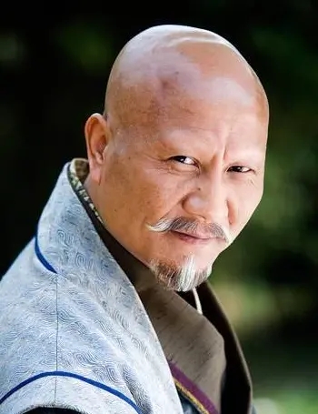 李连杰计春华对打视频,计春华打得过李连杰吗