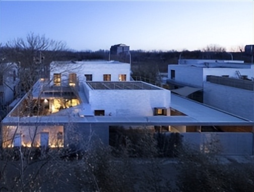 集装箱内的天地：东莞橙果传媒办公室/间外建筑工作室