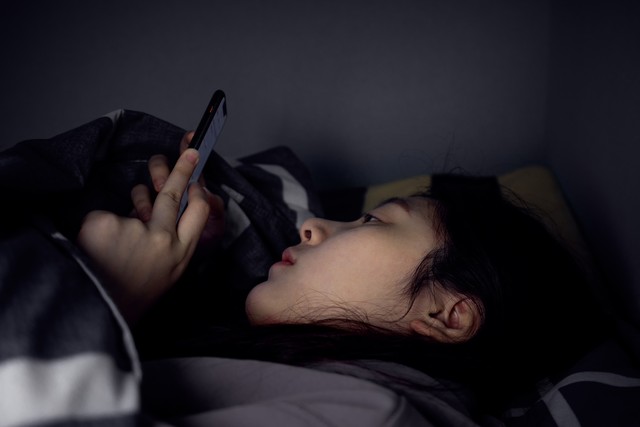 病毒在人群中蔓延,病毒在体内游走的视频