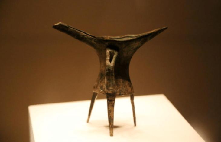 商朝取代夏朝的历史事件是,商朝取代夏朝标志性事件是