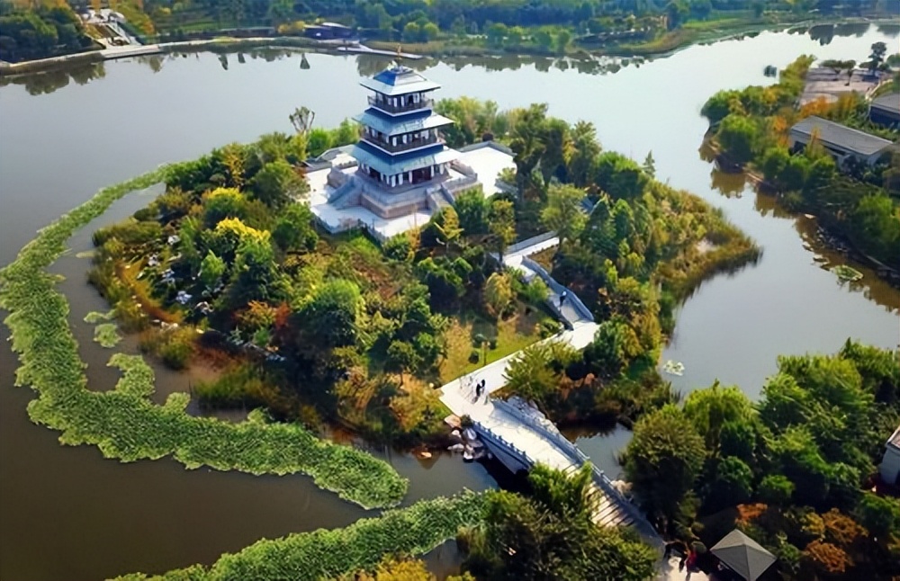 名扬天下拓展培训公司,正规的拓展培训公司