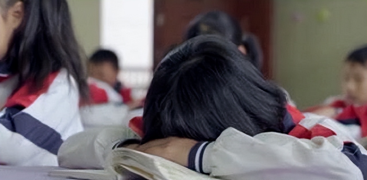 17岁女孩拒绝保送清华北大,浙江女孩考取哈佛