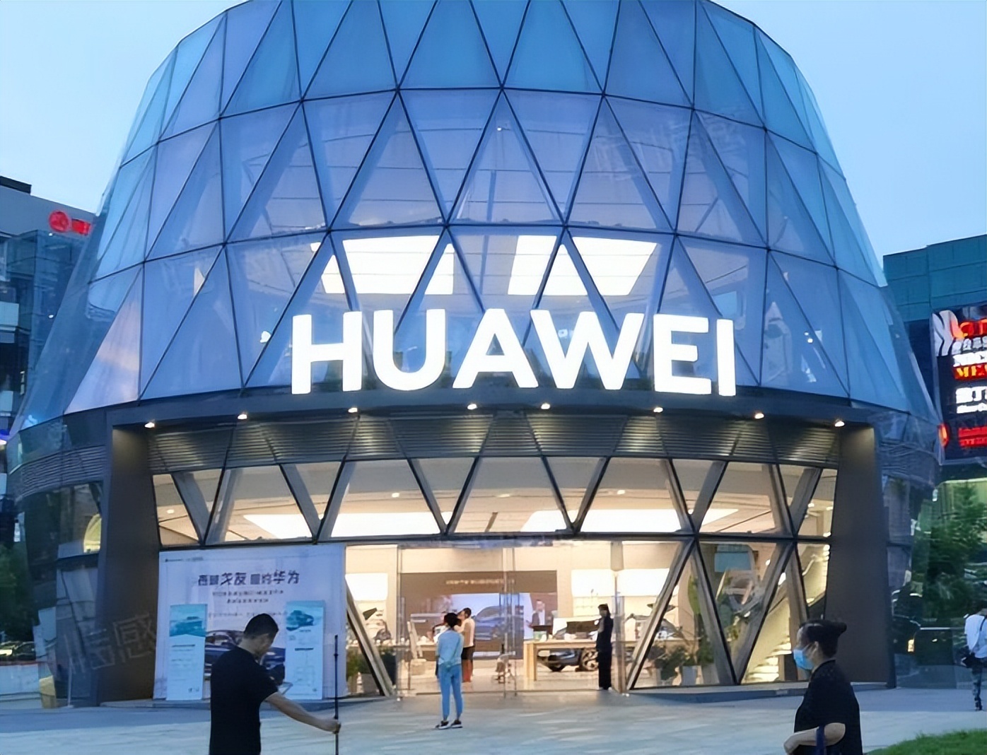 华为q6路由器光纤版,华为凌霄子母路由q6