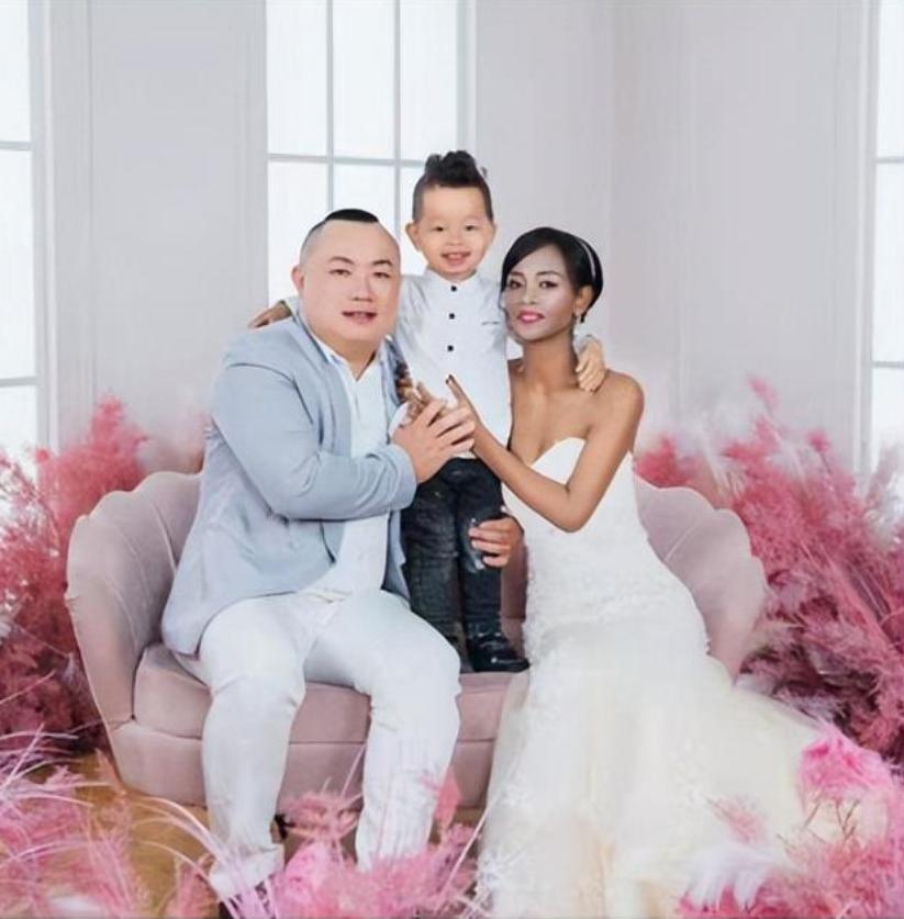 四川小伙娶黑人老婆，不仅没给彩礼还未见过丈母娘，现在怎样了？