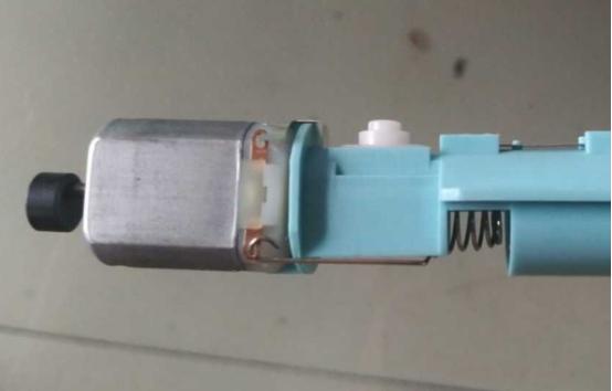 电动牙刷会损伤口腔表皮吗,口腔医生讲电动牙刷