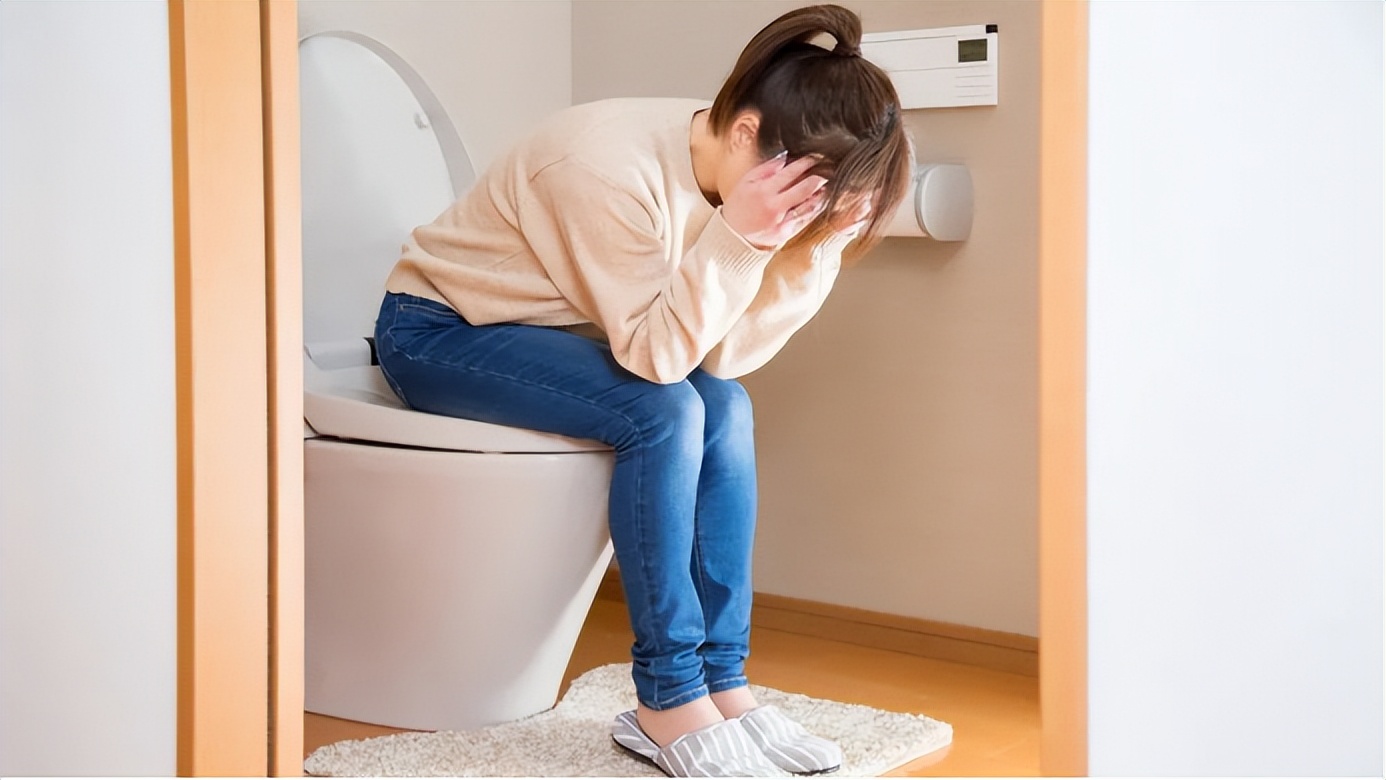 女人一咳嗽就漏尿是什么原因,打喷嚏和咳嗽漏尿怎么回事