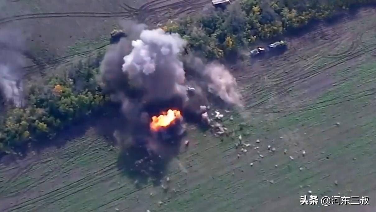 海马斯的噩梦，航程2000公里，伊朗新式无人机运抵俄罗斯