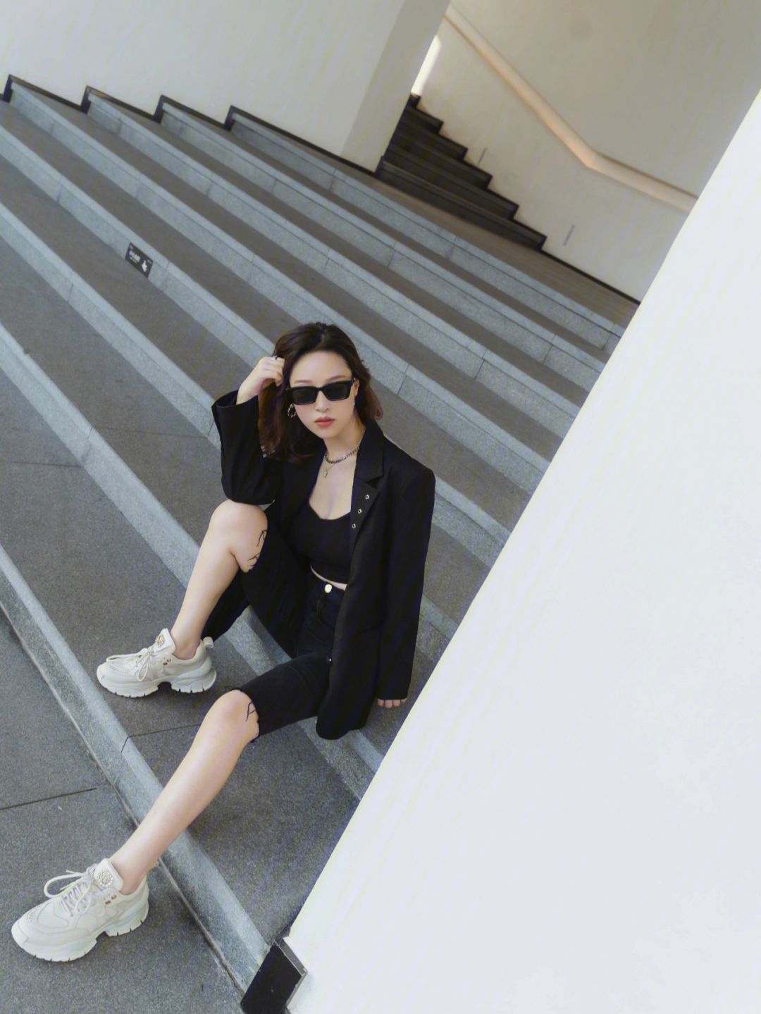 穿搭搭配什么鞋好看,白鞋怎么穿搭才好看