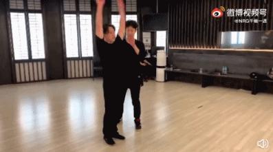 郑秀妍为啥这么火,郑秀妍为何不选唐诗逸