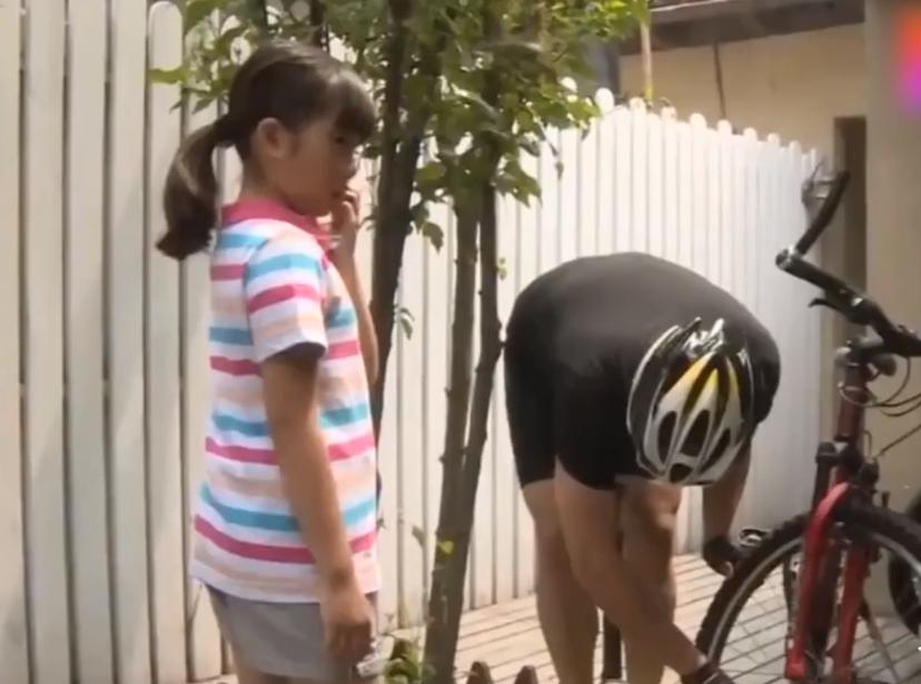 明星家里菜刀60万,明星一把菜刀价值60万