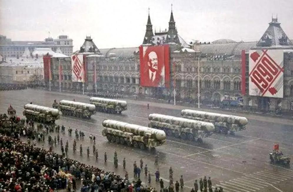 朝鲜的发展主要靠哪些国家,朝鲜为什么发展成现在这个样子