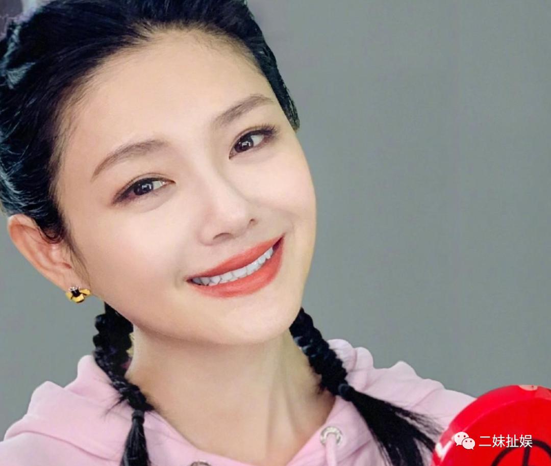 为养软饭男具俊晔，大S被曝转型当带货主播，报价高达2000万一场